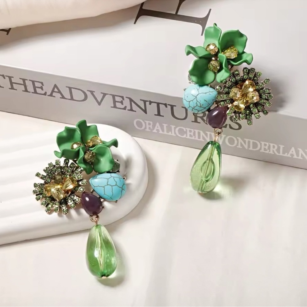 Zara Floral Green Gemstone Drop Earrings - Picture 3 of 4